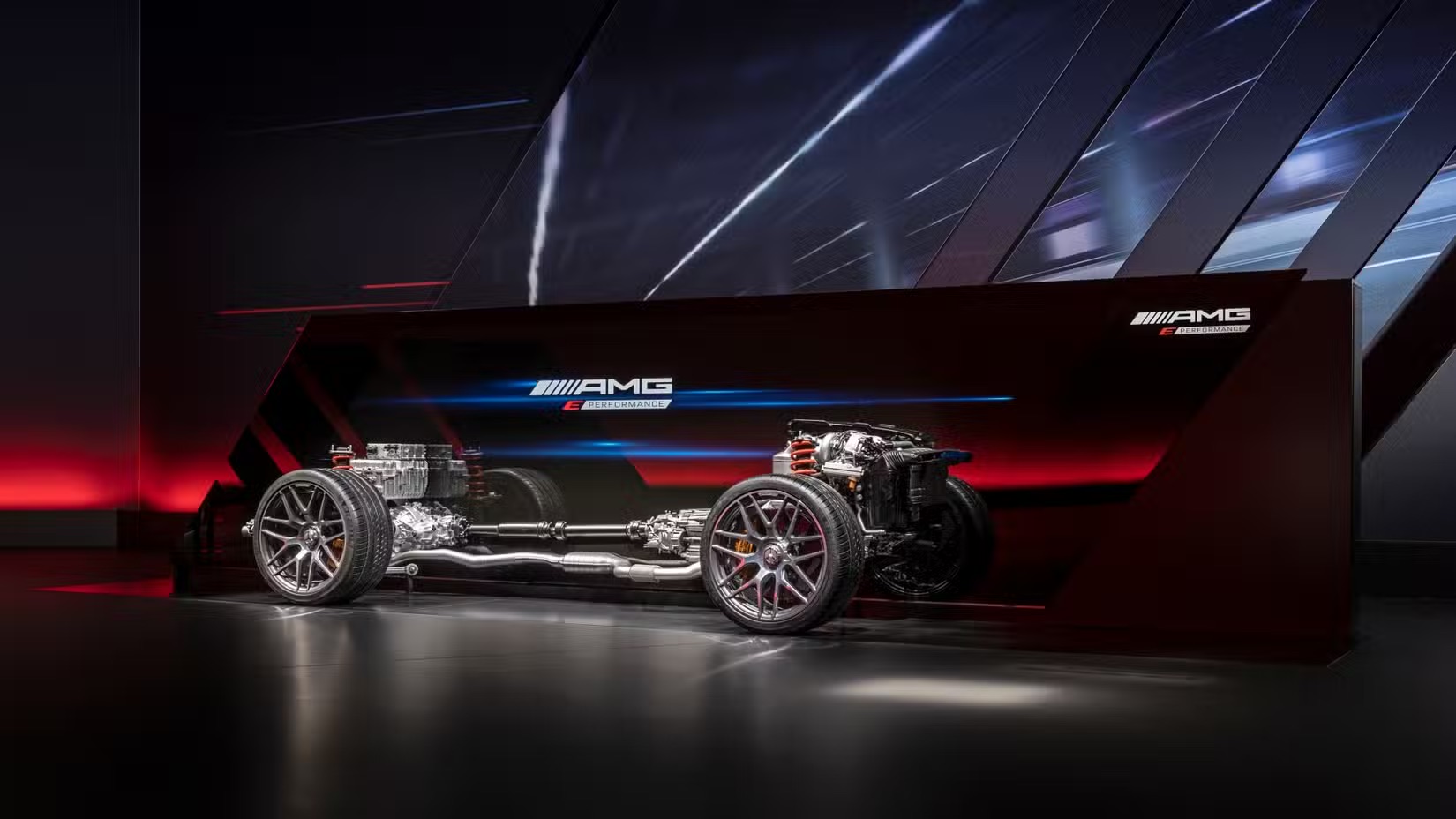 amg-e-performance-platform.jpeg