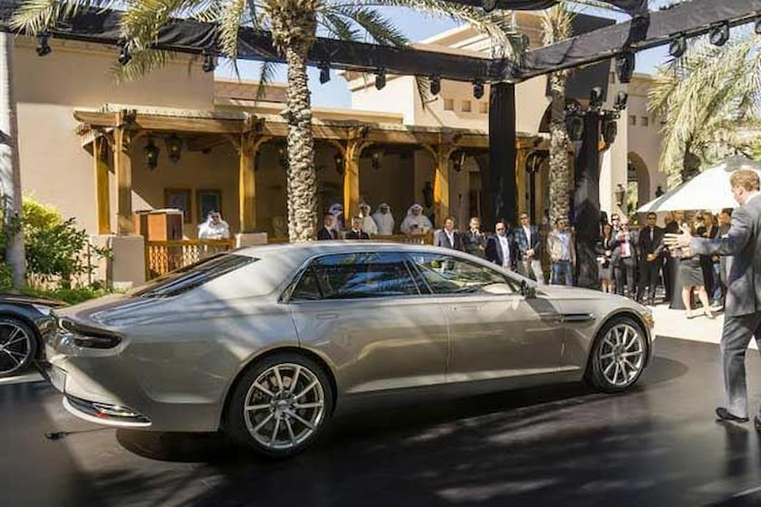 Aston Martin (14).jpg