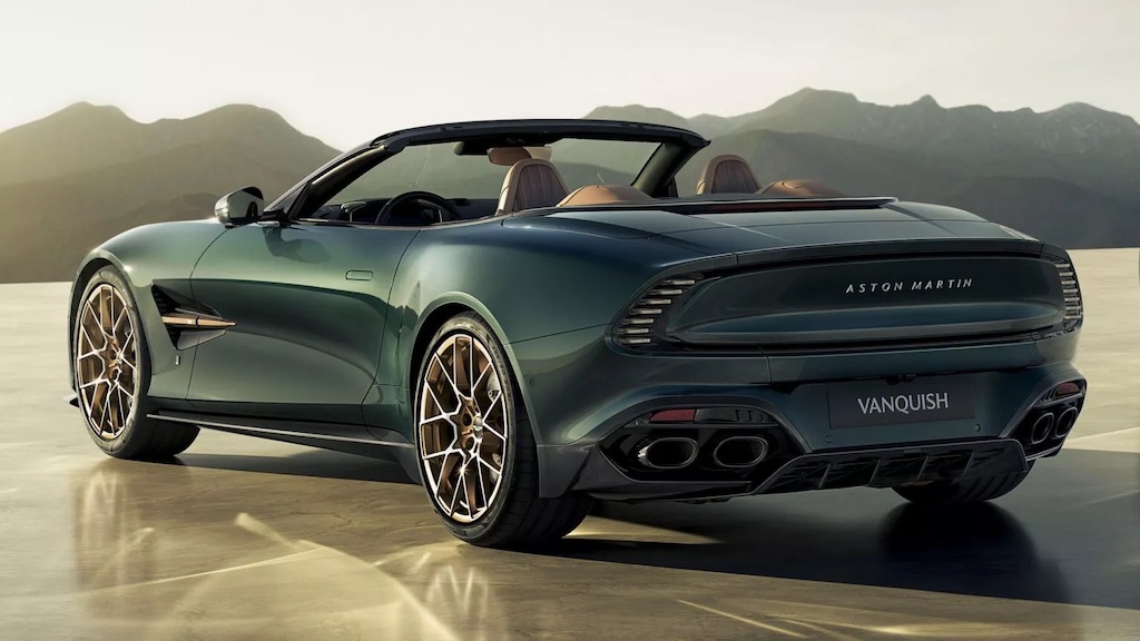 aston-martin-60 năm Volante-anh-2.jpg