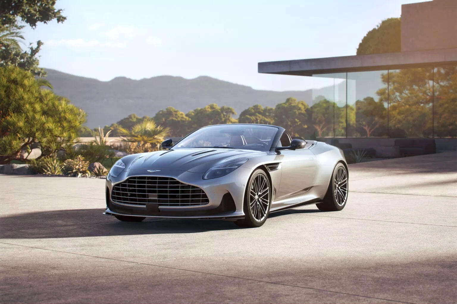 aston-martin-db12-volante-13.jpg