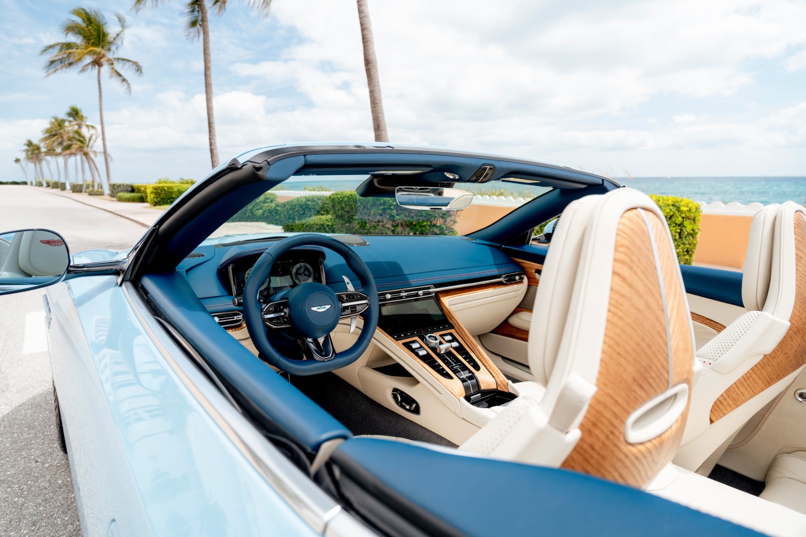 Aston Martin DB12 Volante - Palm Beach Edition 12 (Large).jpg
