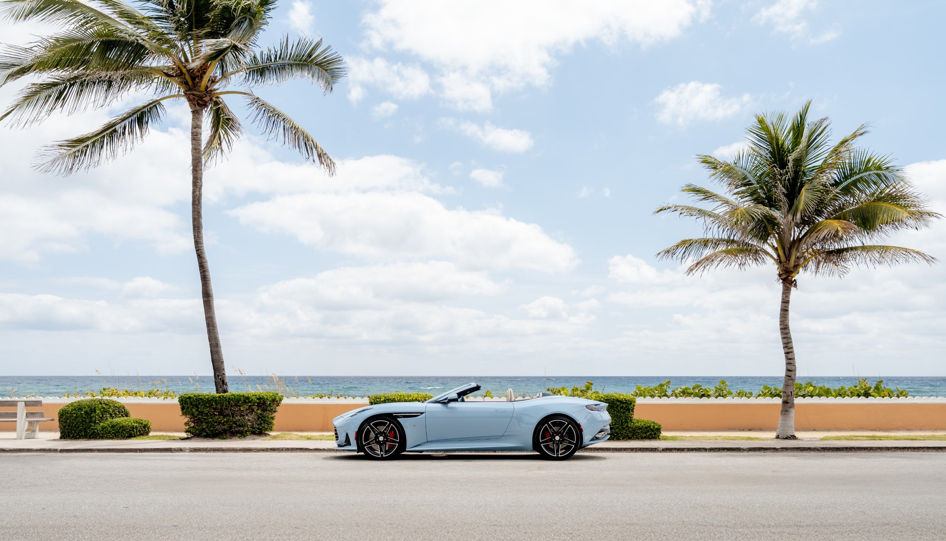 Aston Martin DB12 Volante - Palm Beach Edition 2 (Large).jpg