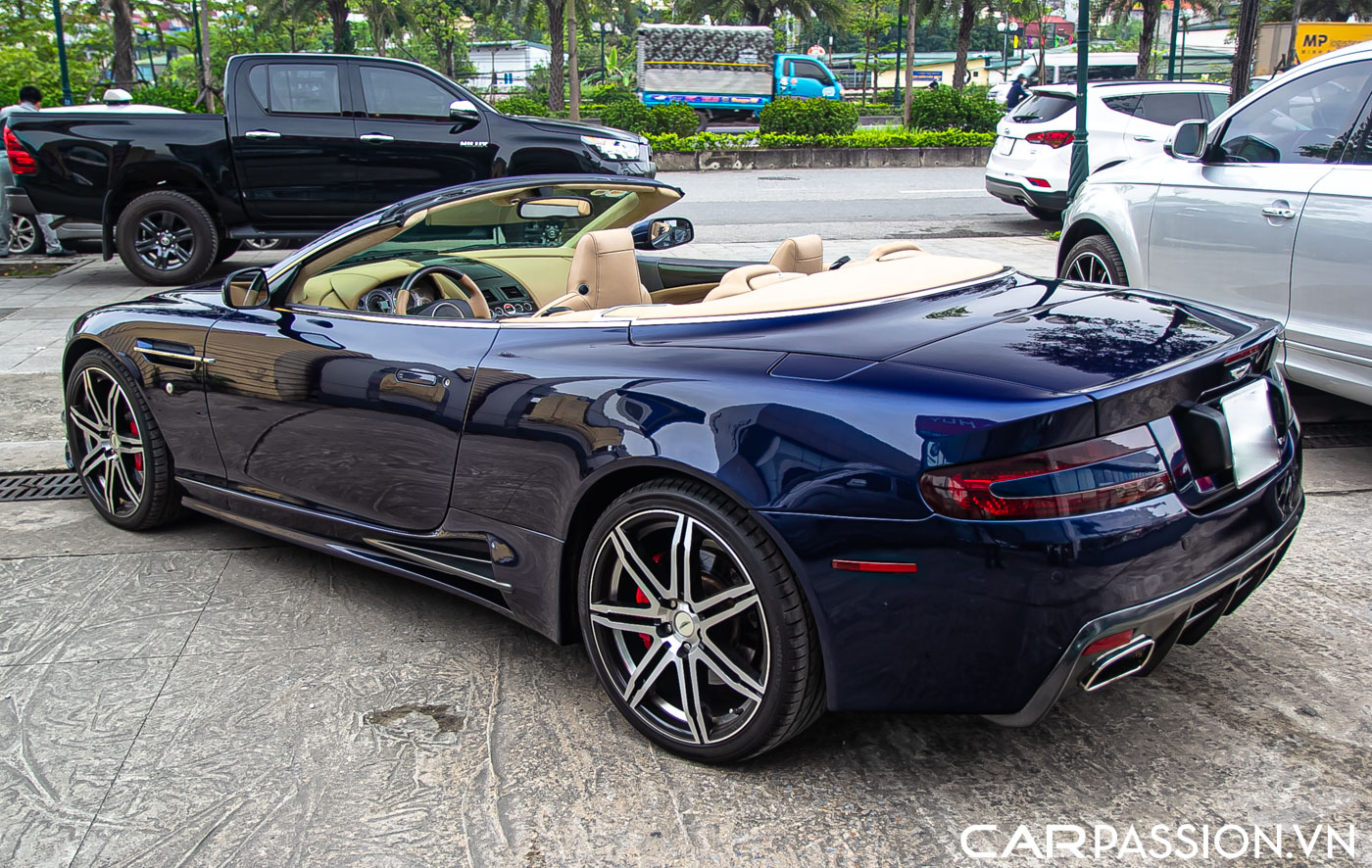 Aston Martin DB9 (10).JPG