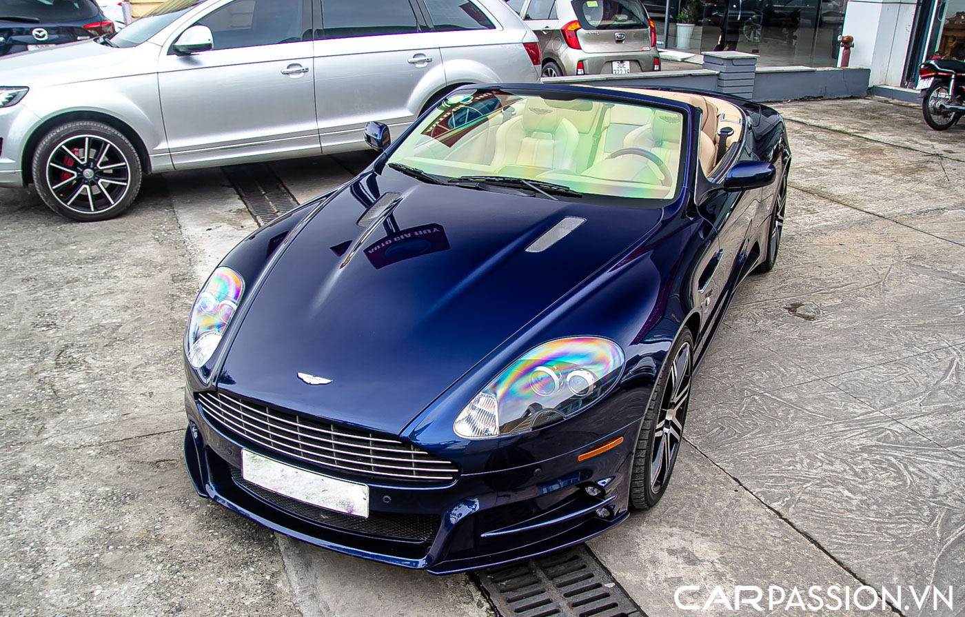 Aston Martin DB9 (84).JPG
