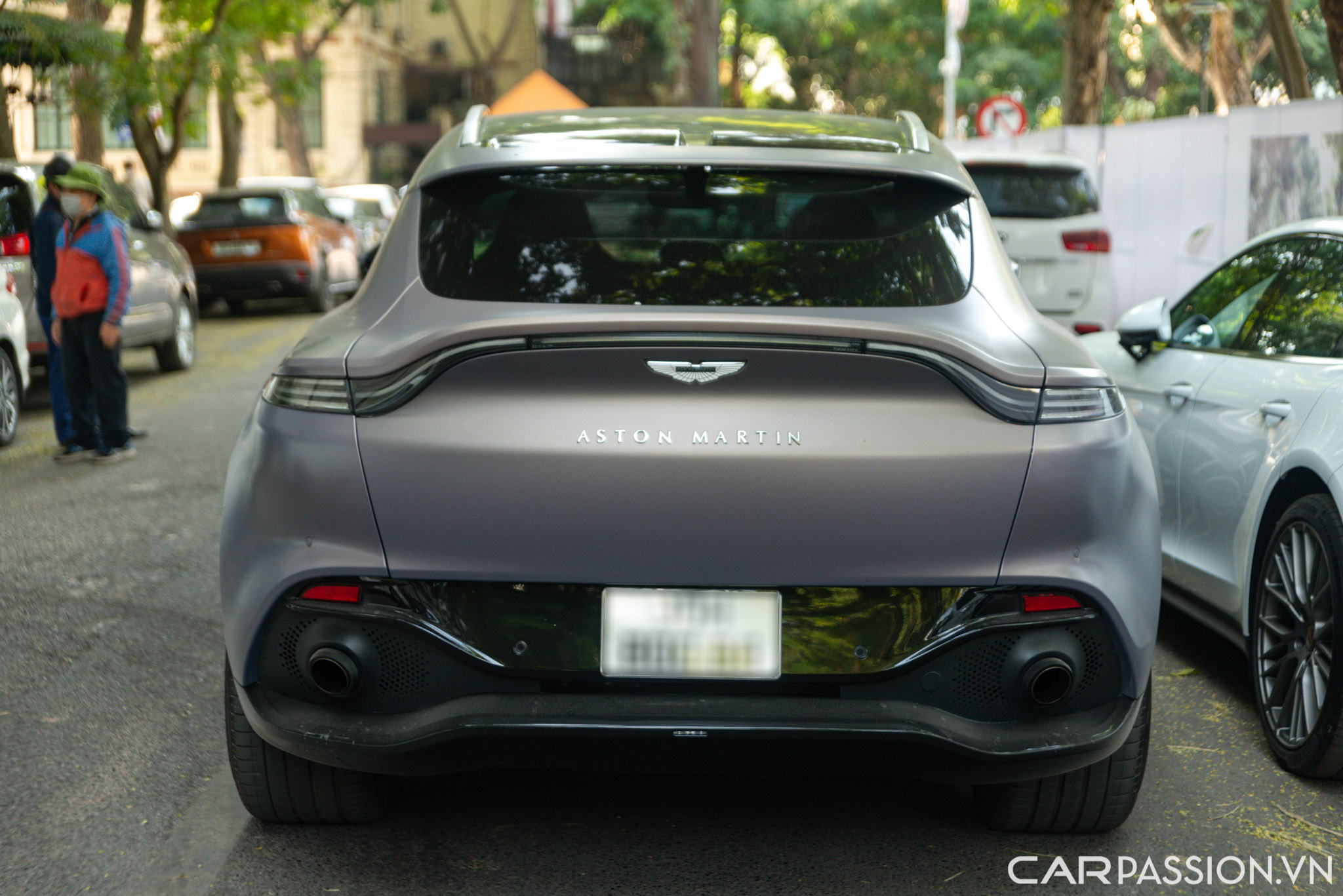 Aston Martin DBX mâm 707 (11).jpg