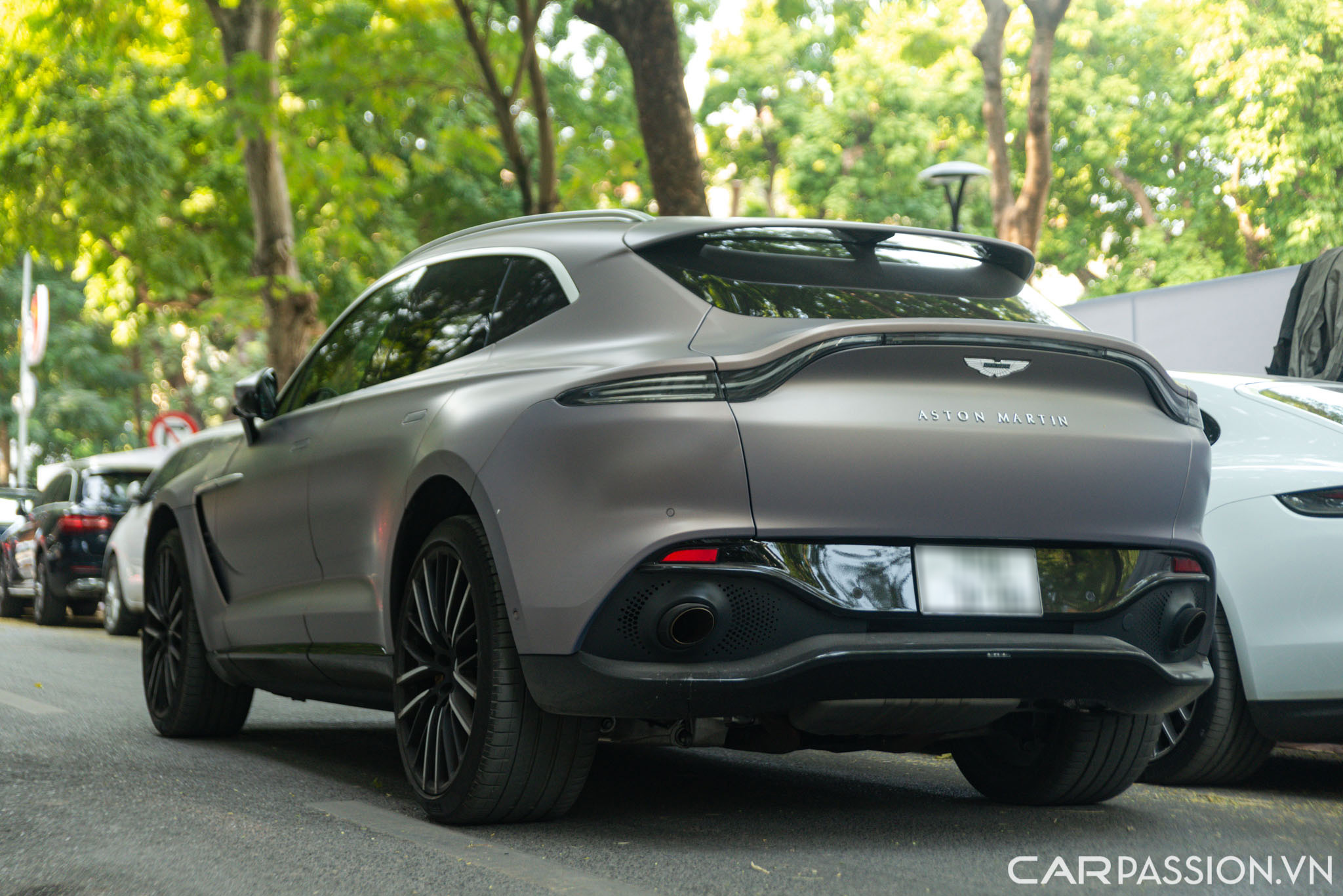 Aston Martin DBX mâm 707 (12).jpg