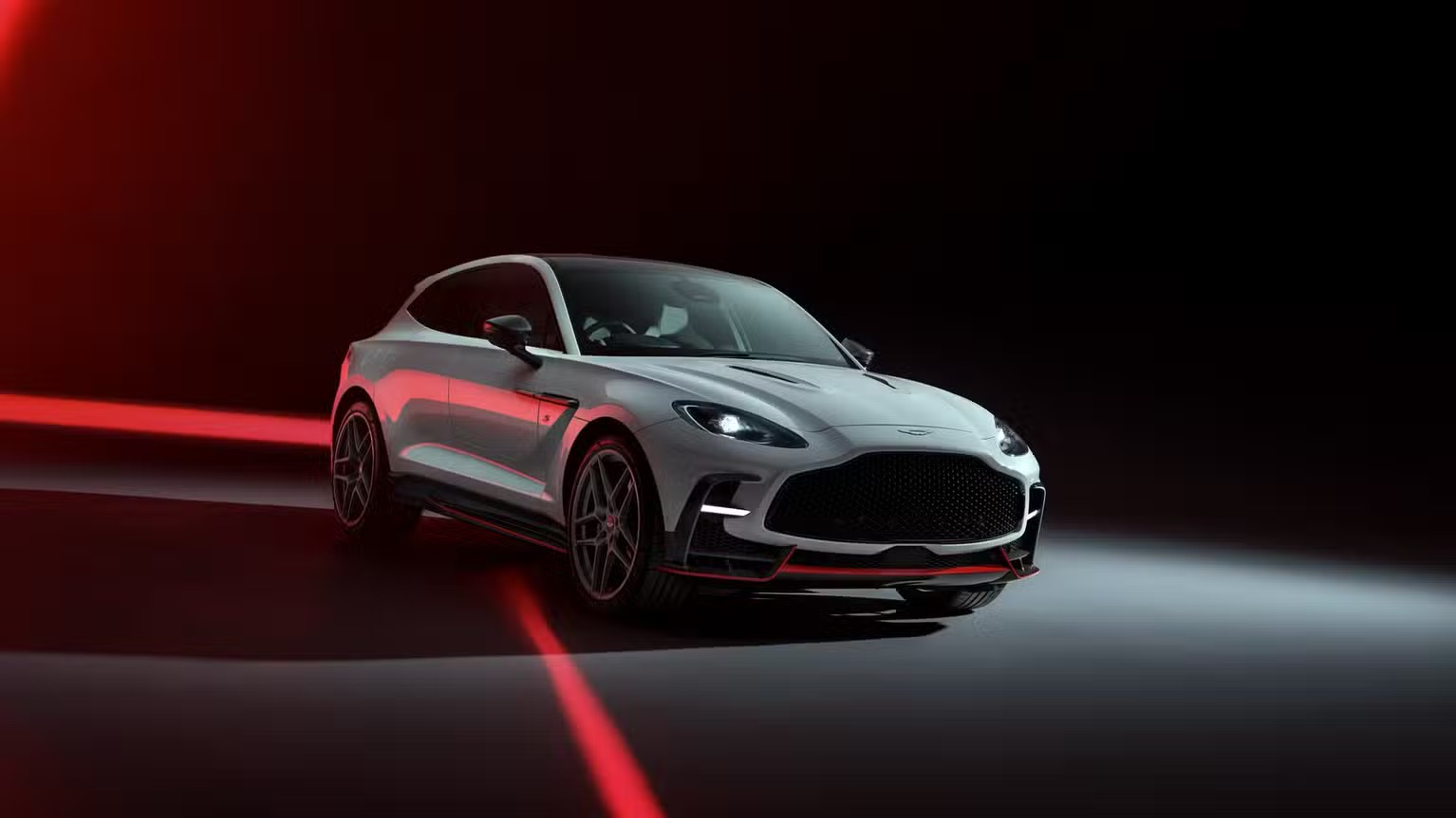 aston-martin-dbx-s_10.jpeg