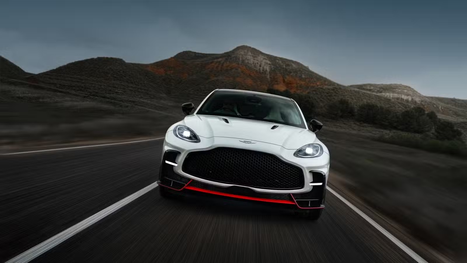 aston-martin-dbx-s_2.jpeg