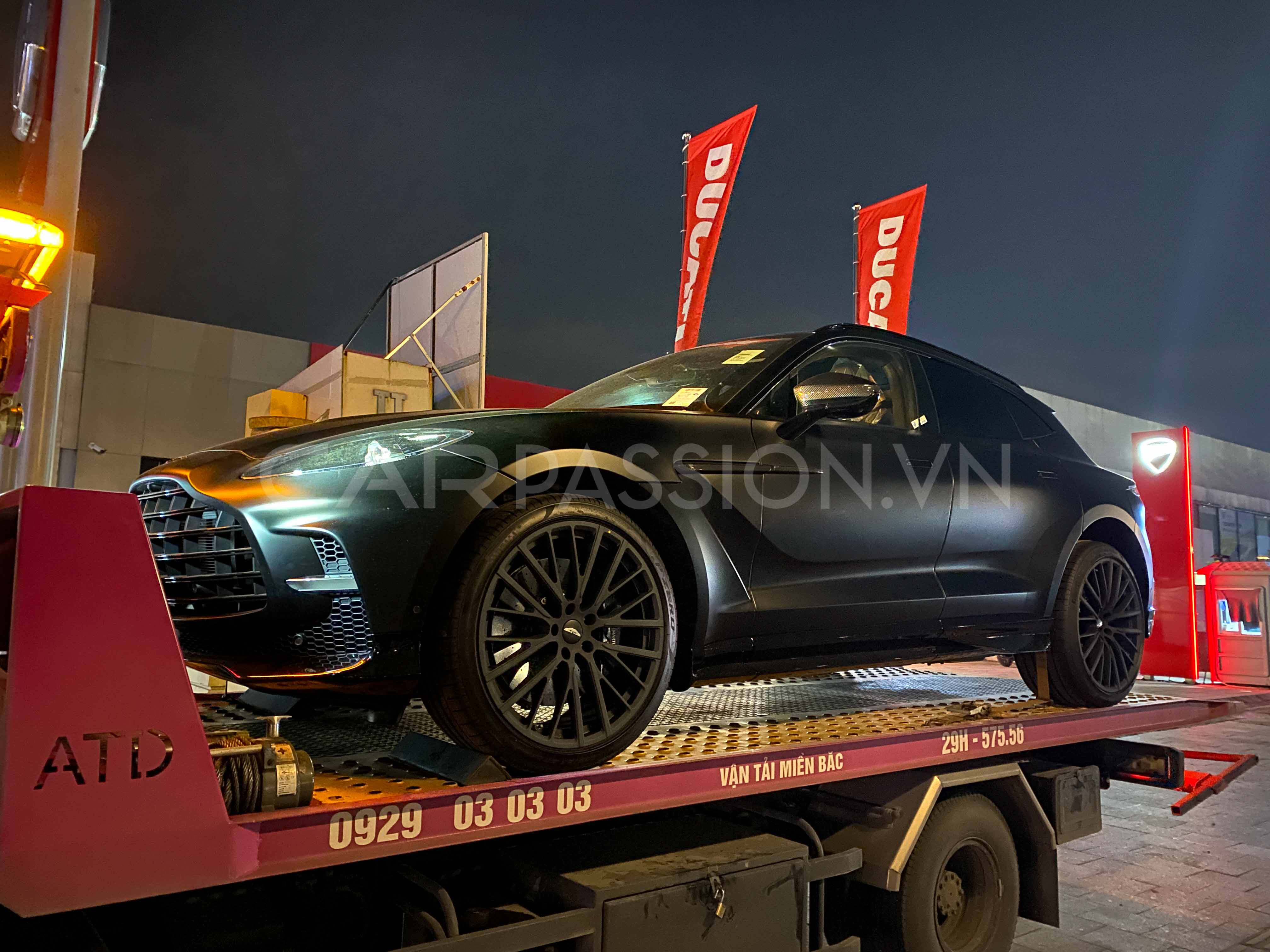 Aston Martin DBX707 (11).JPG