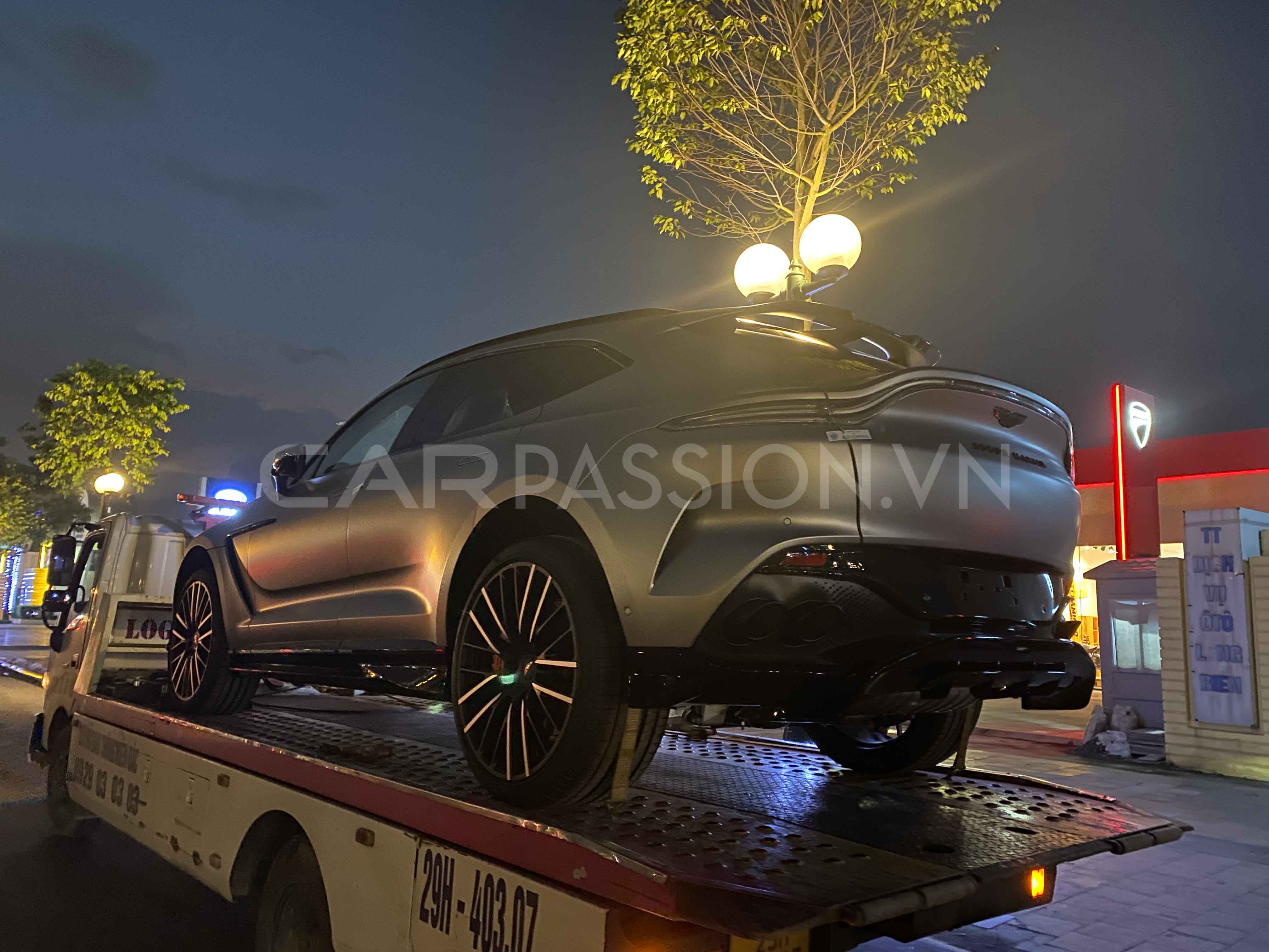Aston Martin DBX707 (12).JPG
