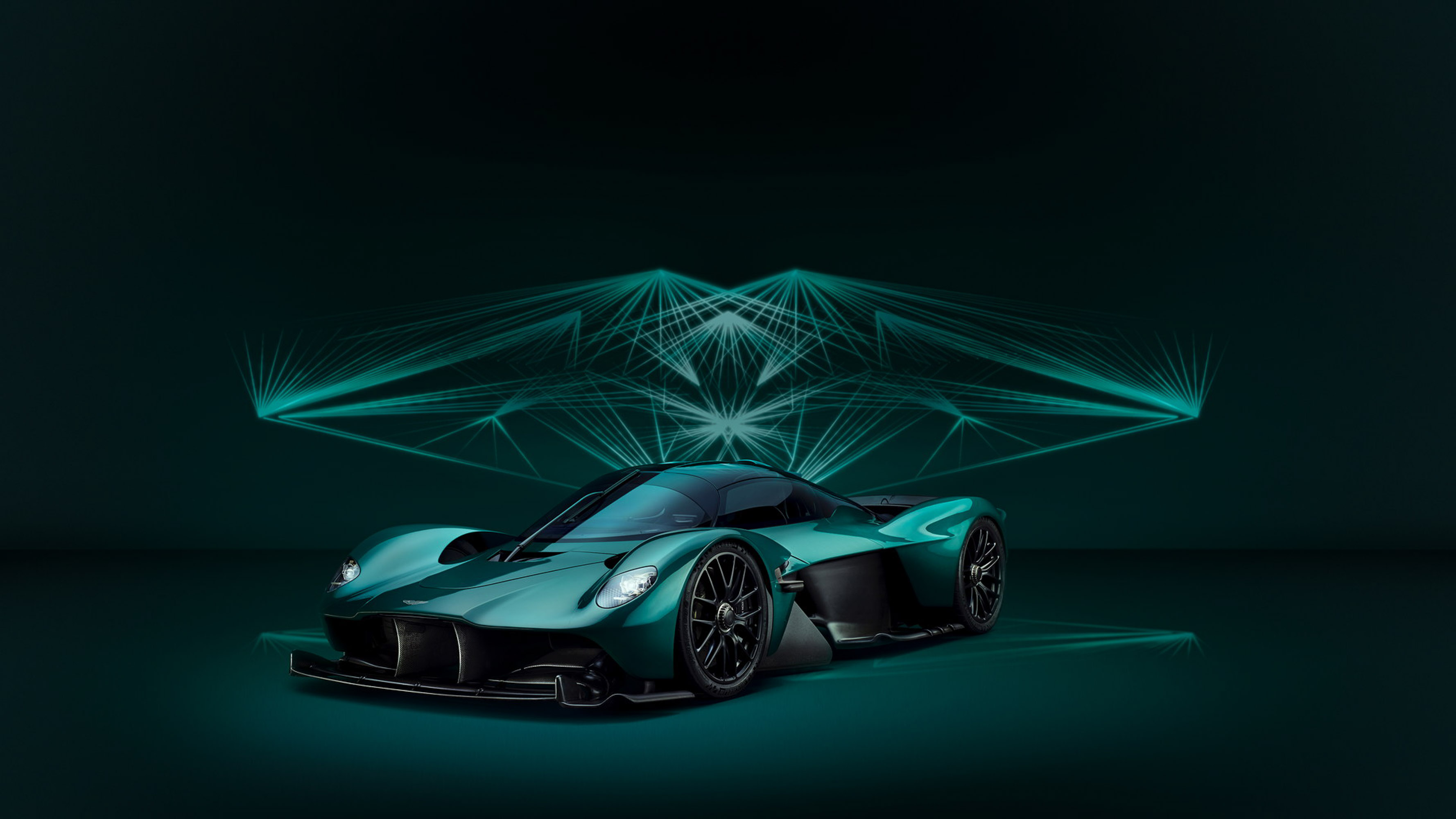 Aston Martin Logo (13).JPG