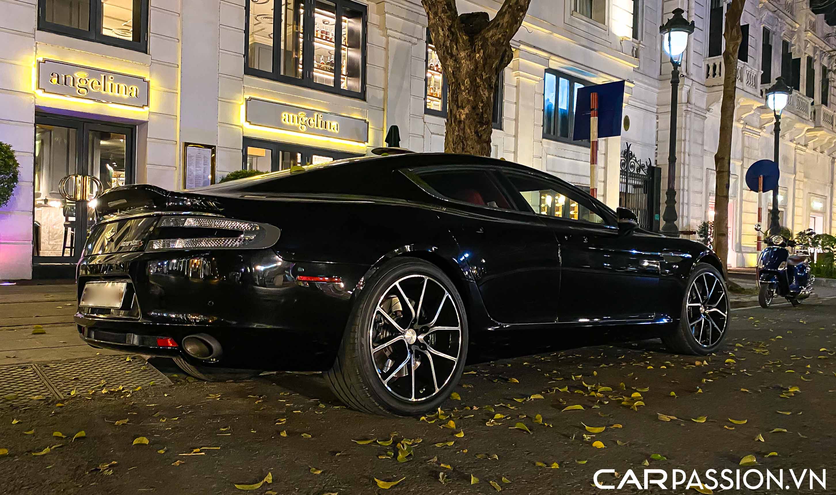 Aston Martin Rapide S (3).JPG