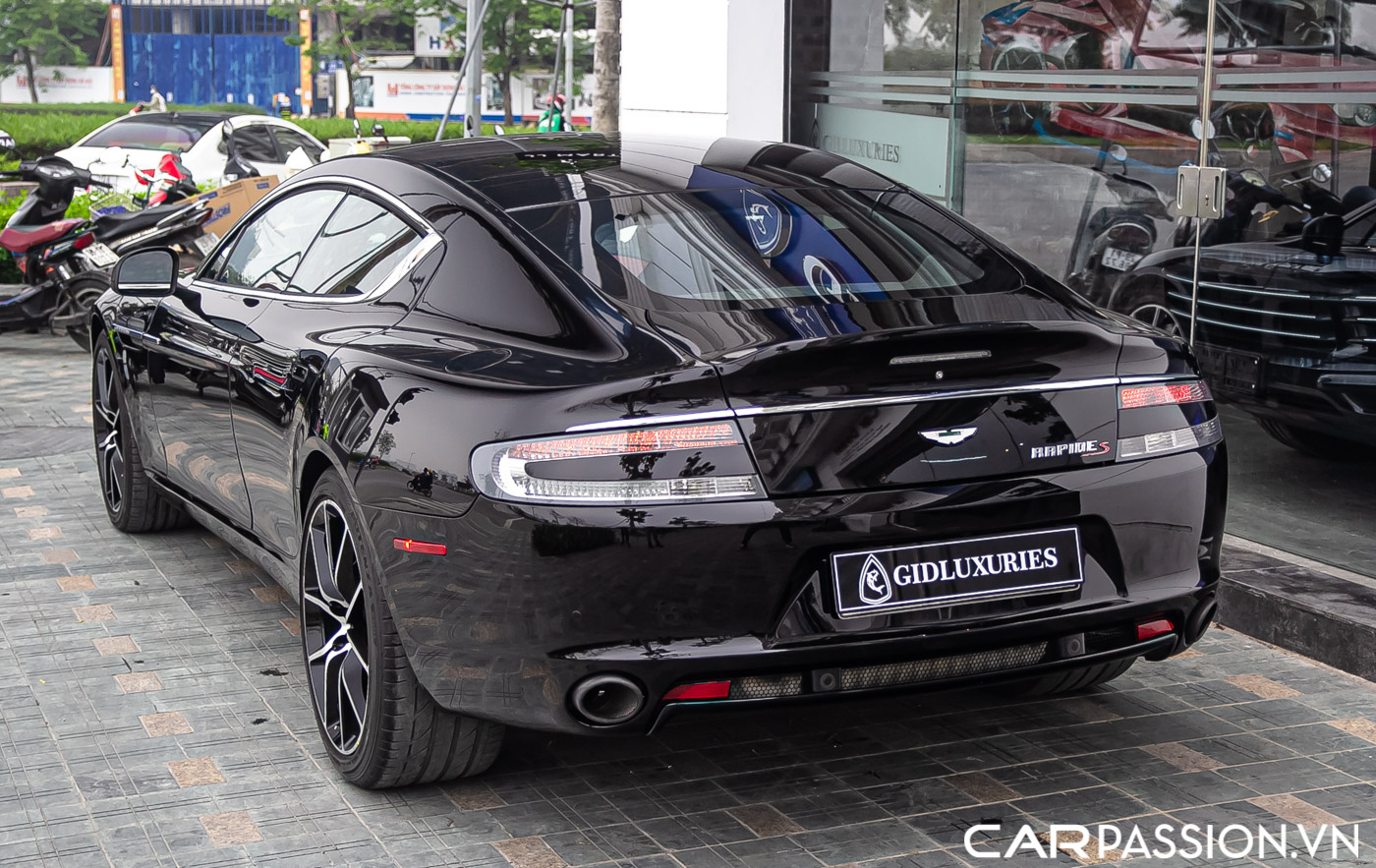 Aston Martin Rapide S (30).JPG