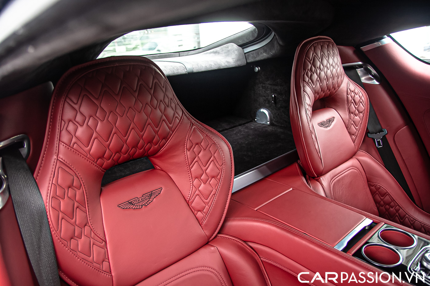 Aston Martin Rapide S (58).JPG