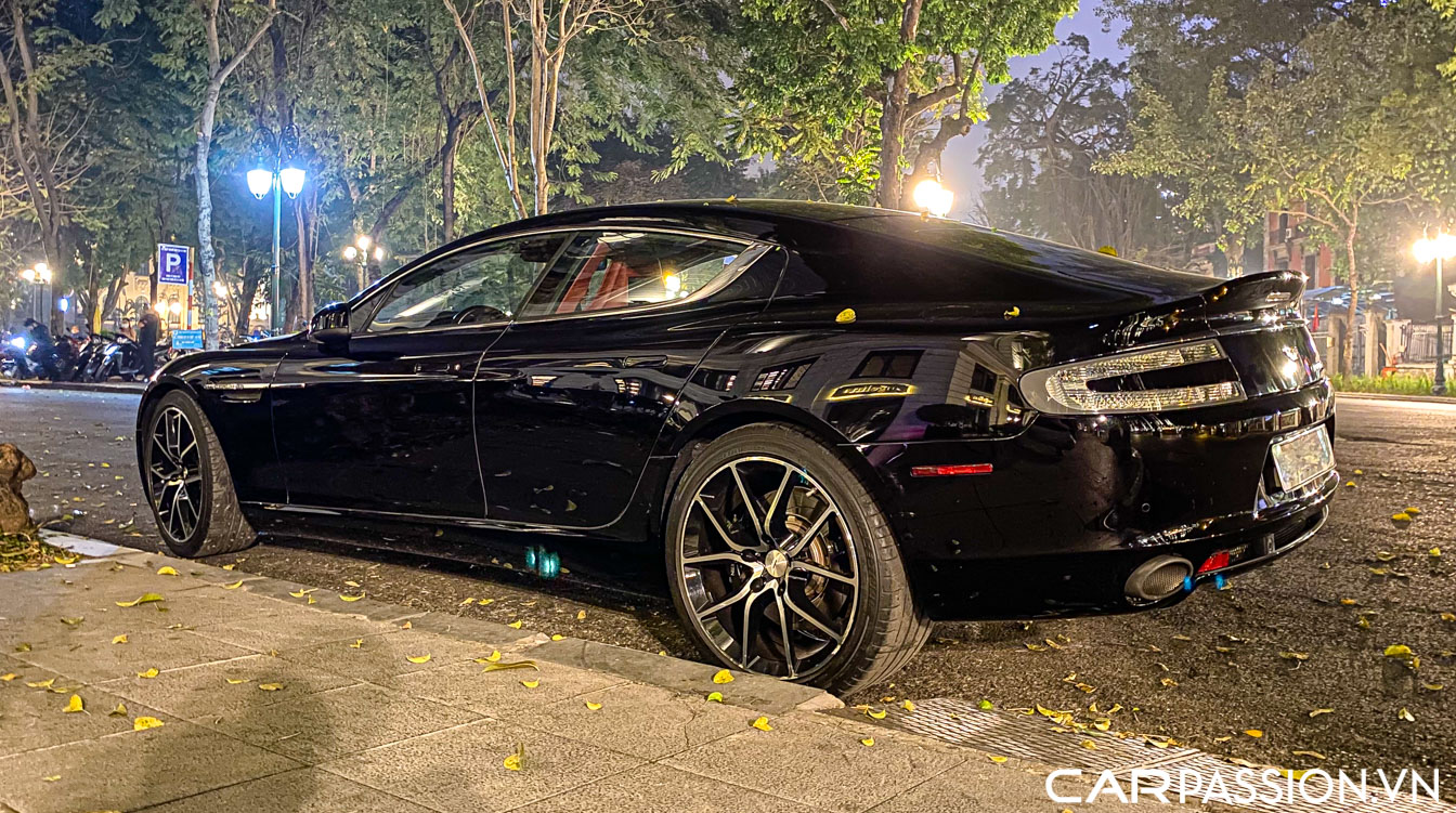 Aston Martin Rapide S (9).JPG