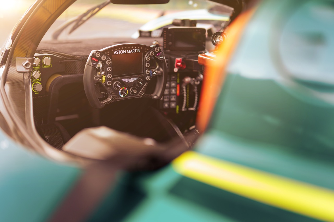 Aston Martin Valkyrie LM_10 Large.jpeg