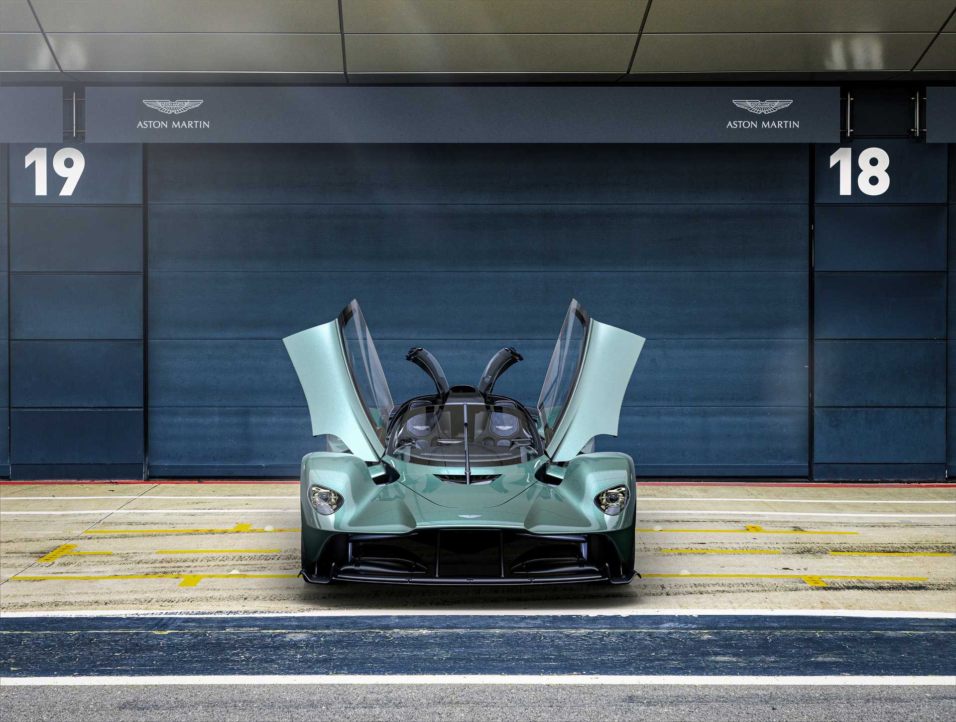 Aston-Martin-Valkyrie-Spider-siêu-phẩm-mui-trần-mạnh-1160-mã-lực (10).jpg