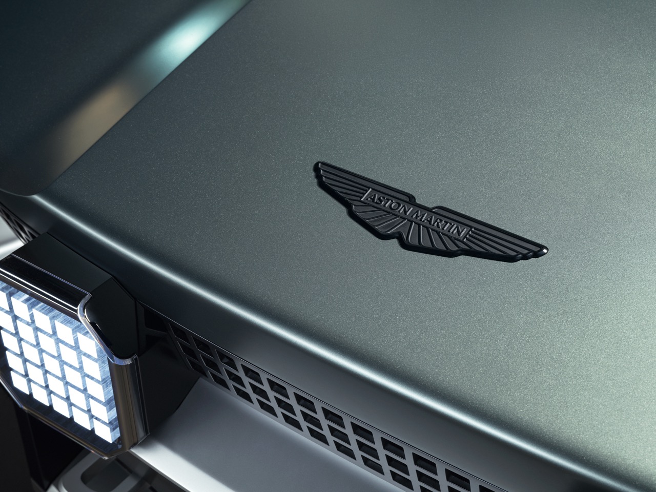 AstonMartin Dreadnought_06 Large.jpeg