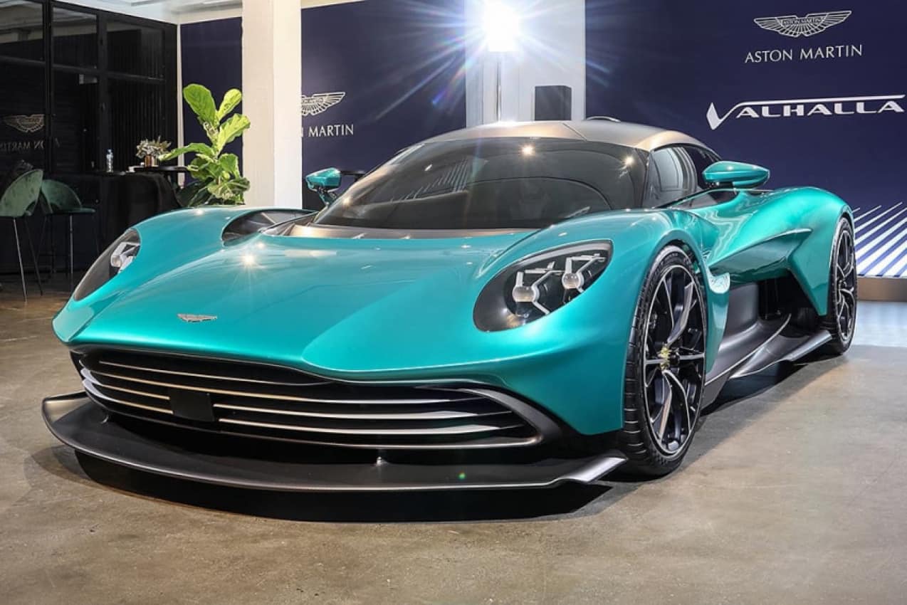 astonmartin_valhalla_tn03.jpg
