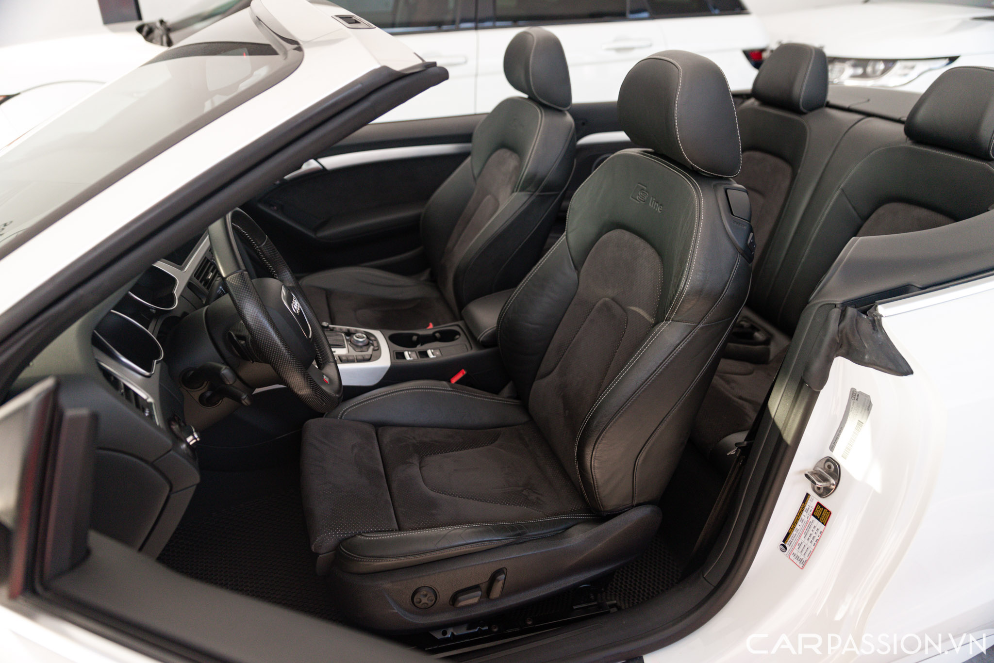 Audi A5 Convertible (7).jpg