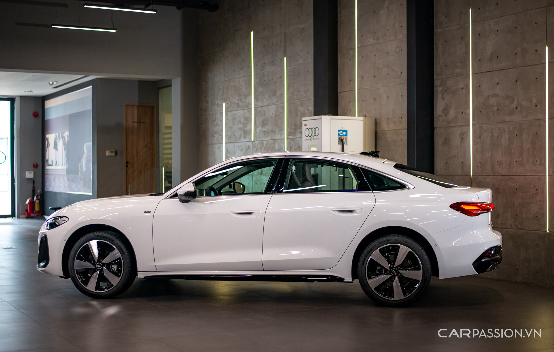 audi-a5-sedan-anh--73.jpg