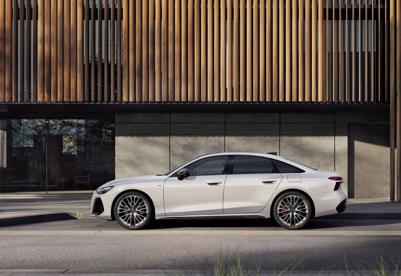 Audi A6 PHEV anh  (7).jpg