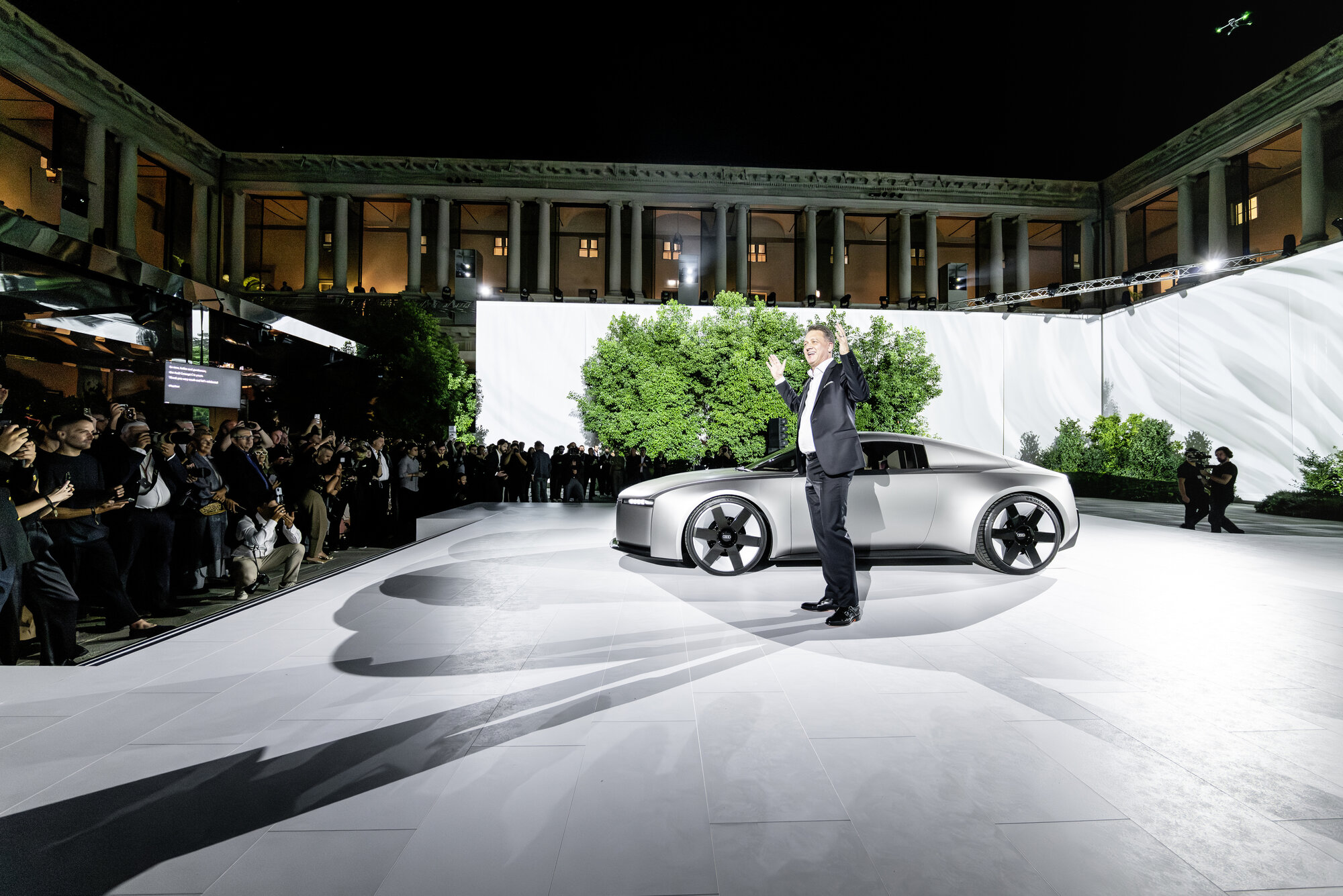 audi-concept-c-anh-1.JPEG