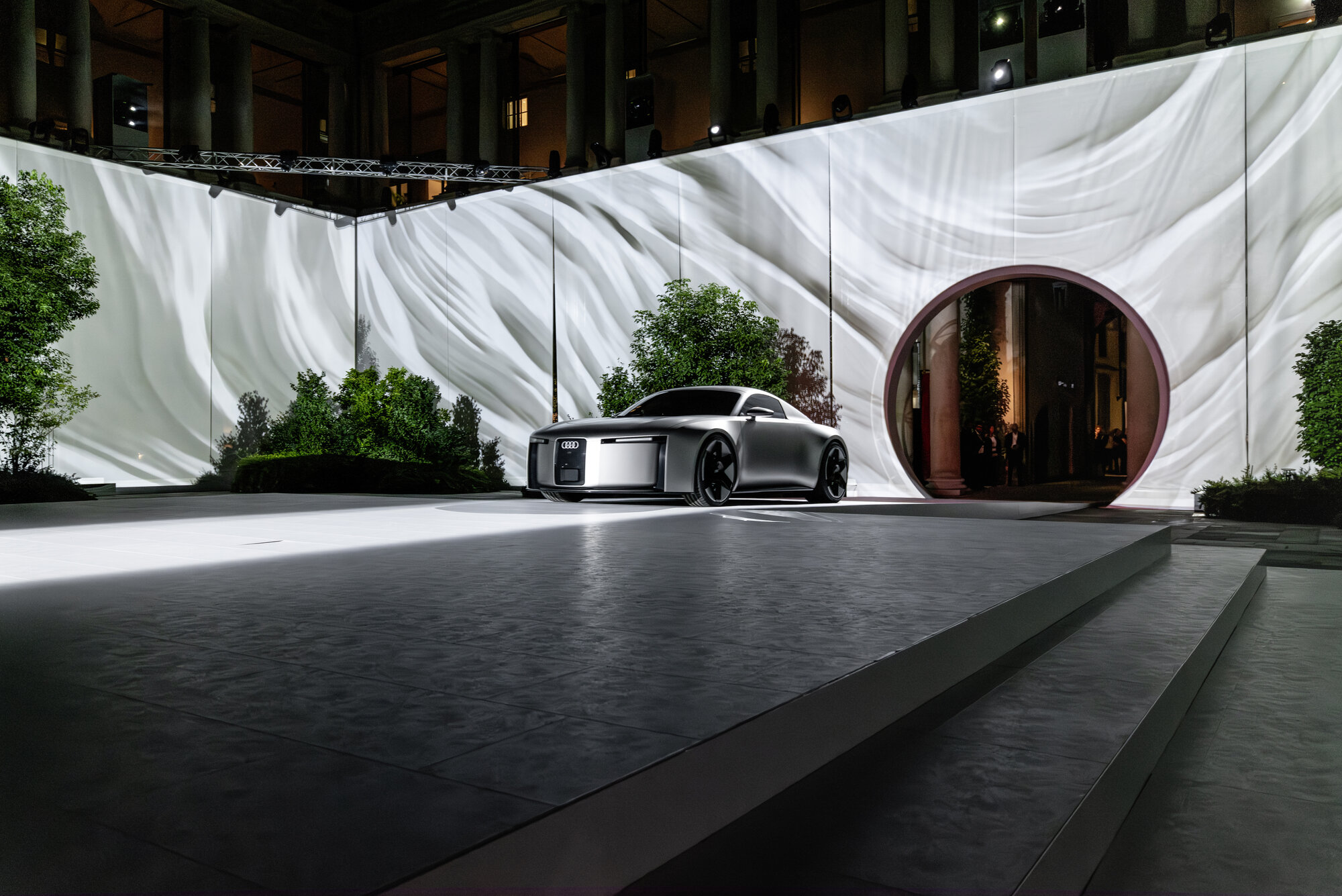 audi-concept-c-anh-3.JPEG