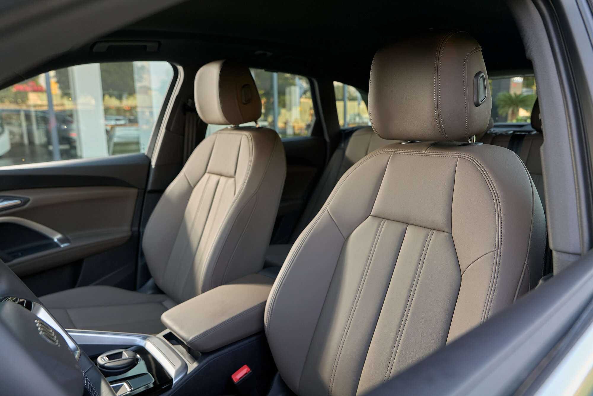 Audi-công-bố-giá-bán-Q5-và-Q5-Sportback (3).jpg