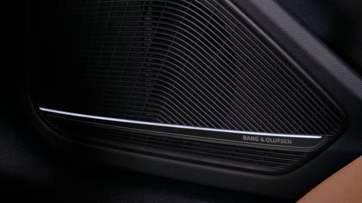 audi-dolby-anh-2.jpeg