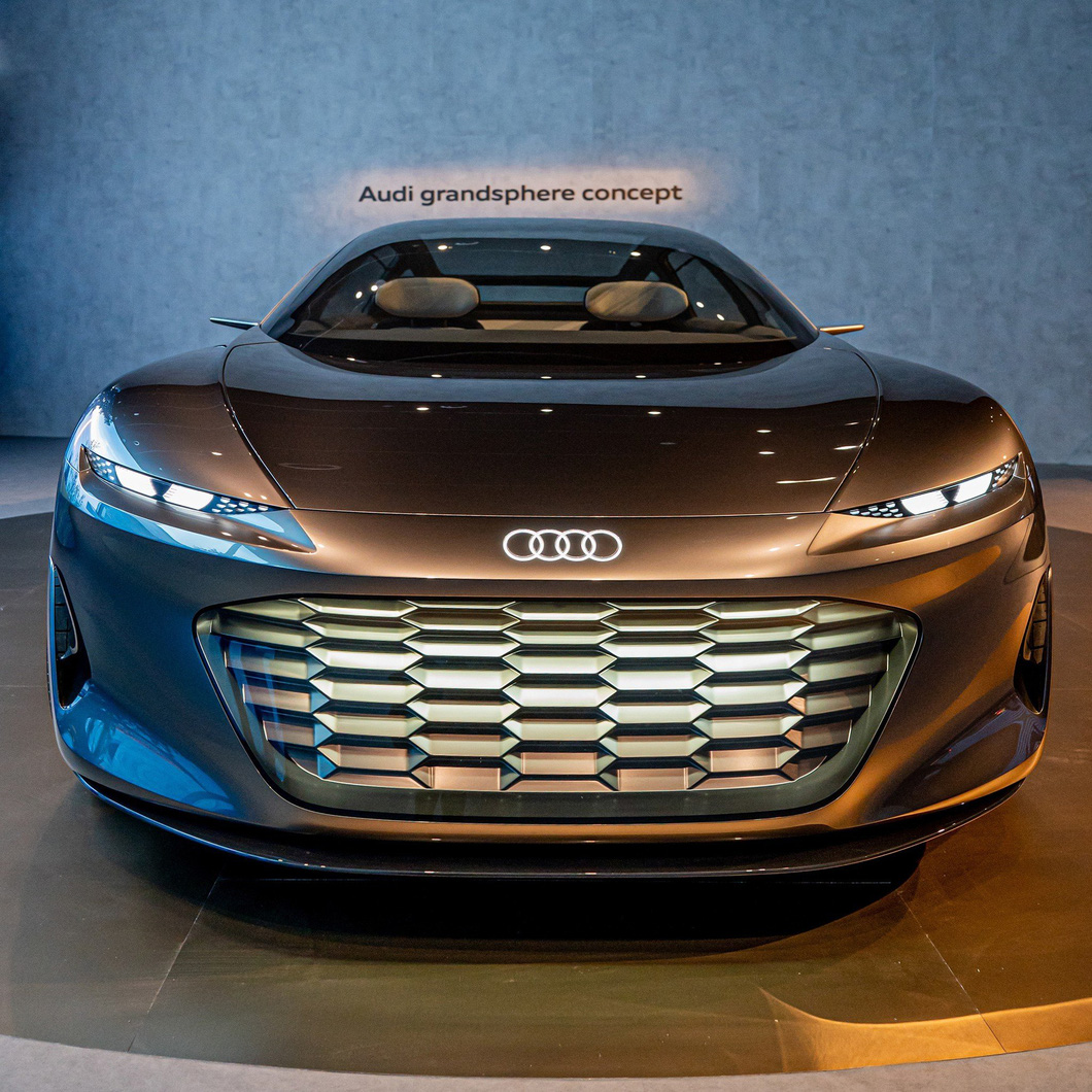 audi-grandsphere-concept-4-1680731598720840990846.jpg