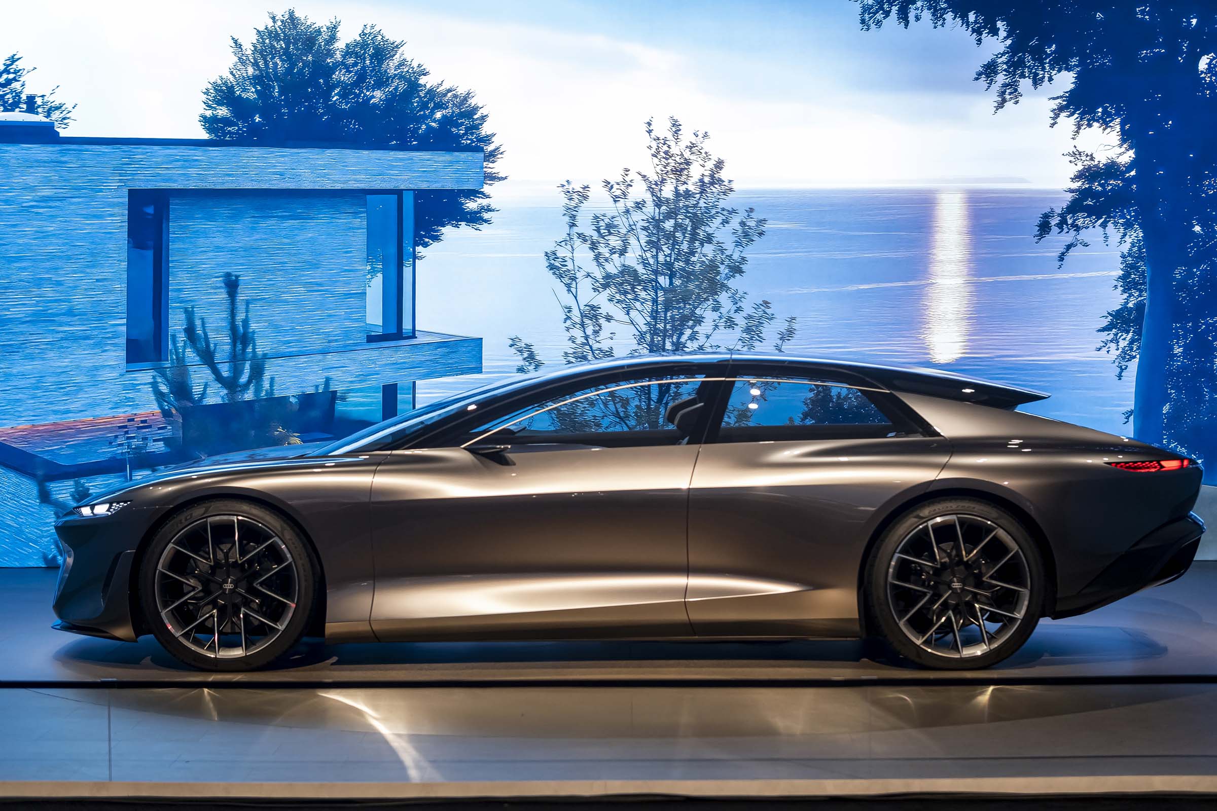 Audi-gransphere-concept-anh-.JPG