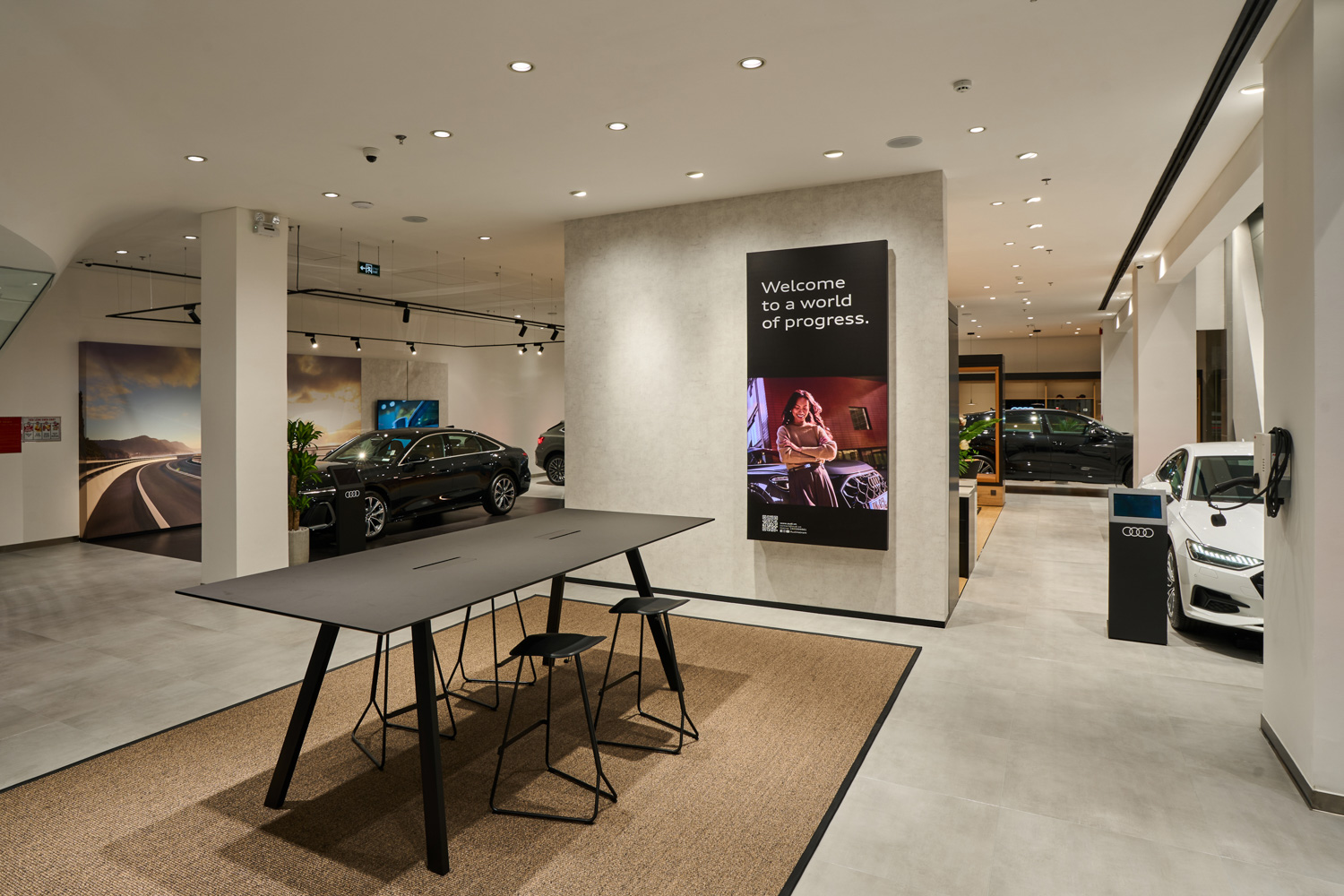 audi-Progressive Showroom Concept-anh-_2.jpg