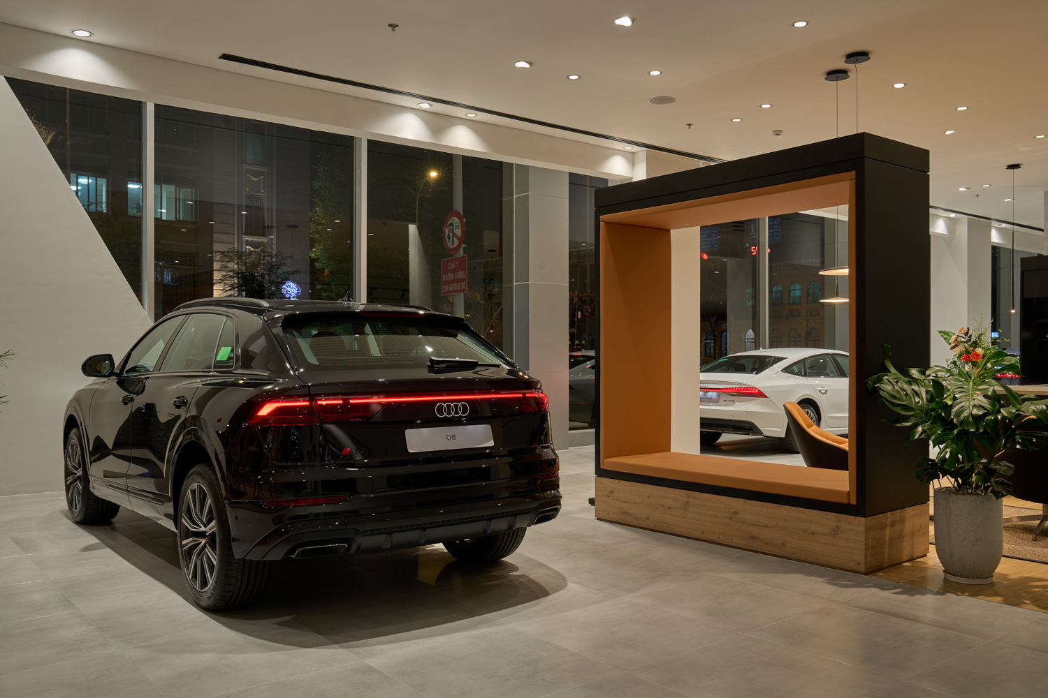 audi-Progressive Showroom Concept-anh-_7.jpg