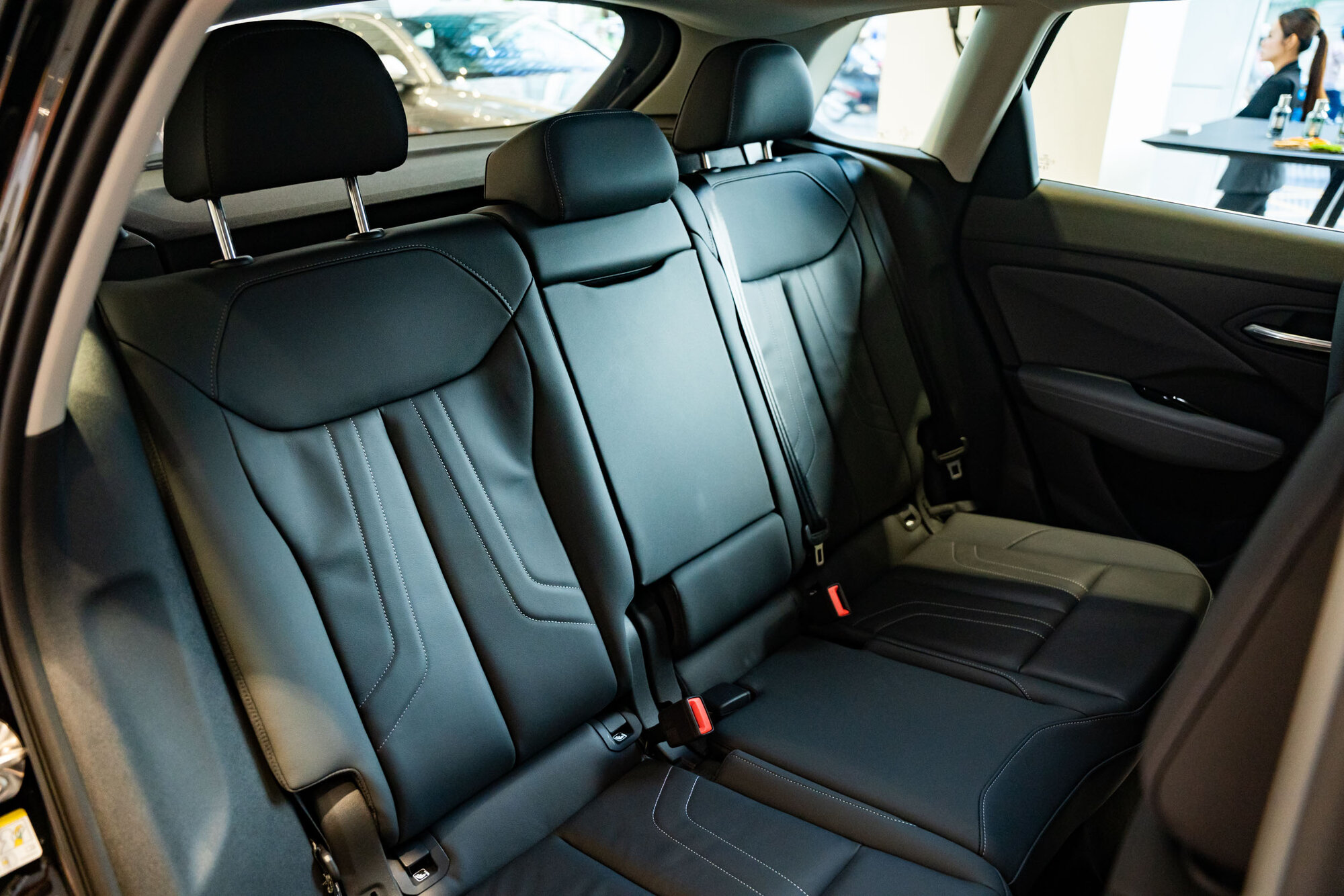 Audi-Q3-ra-mắt-khách-hàng-Việt-giá-từ-2099-tỷ-đồng (13).jpg