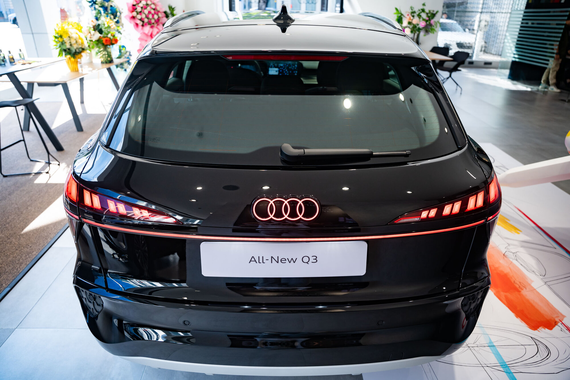 Audi-Q3-ra-mắt-khách-hàng-Việt-giá-từ-2099-tỷ-đồng (6)-2.jpg