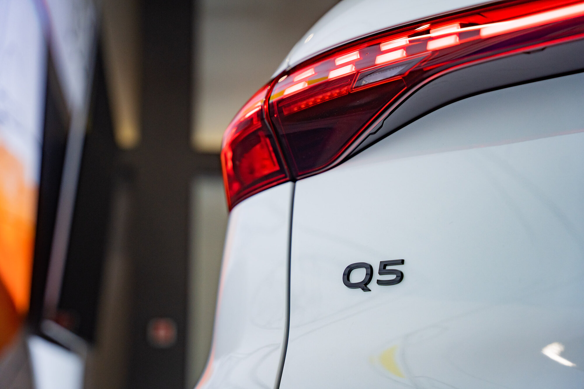Audi-Q5-Sportback-ra-mắt-tại-Việt-Nam-giá-từ-2849-tỷ-đồng (17).jpg