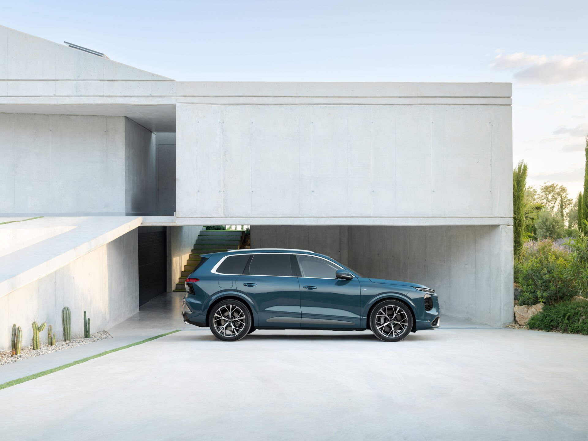 Audi Q7 2027_07.jpg