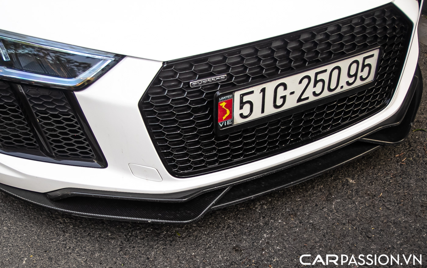Audi R8 V10 Plus (16).JPG