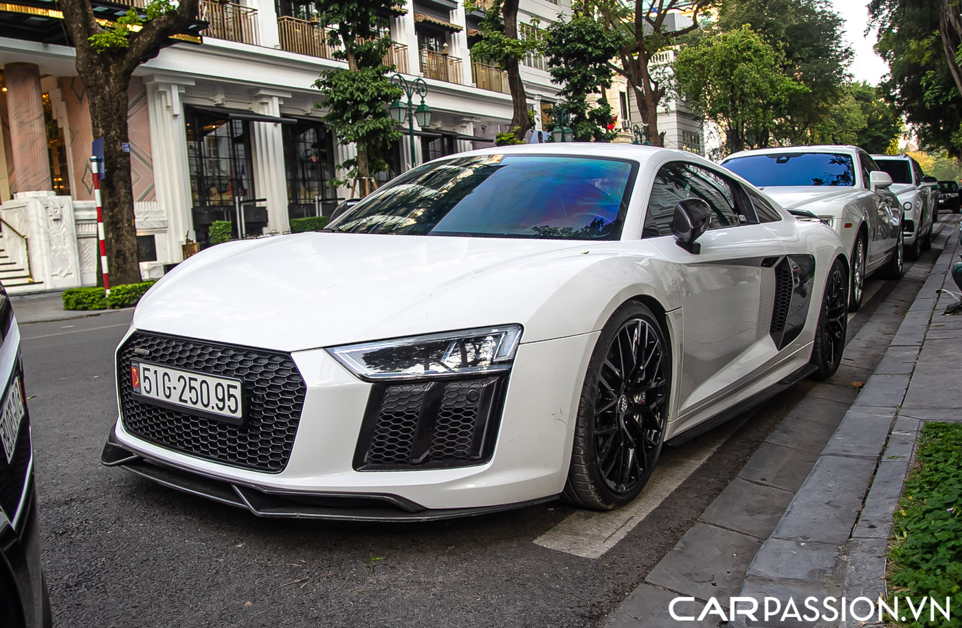 Audi R8 V10 Plus (20).JPG