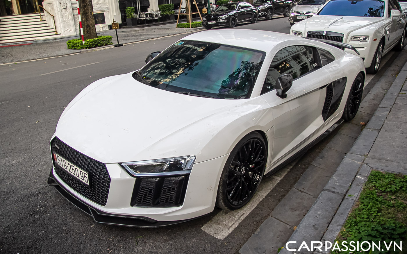 Audi R8 V10 Plus (21).JPG