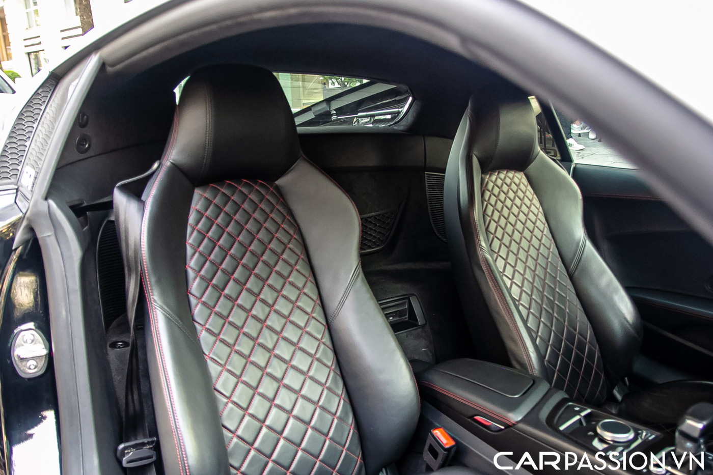 Audi R8 V10 Plus (45).JPG