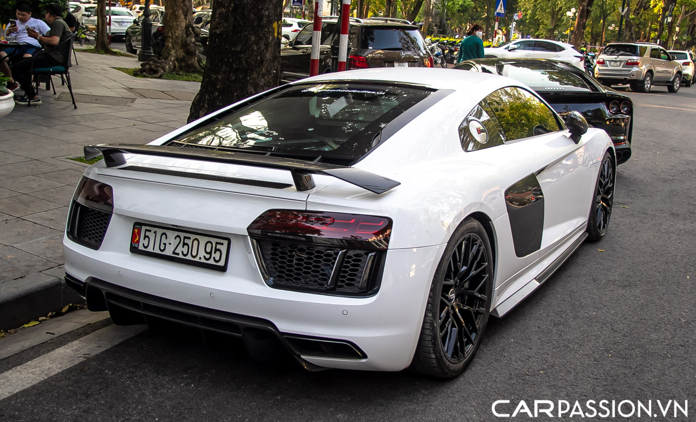 Audi R8 V10 Plus (7).JPG