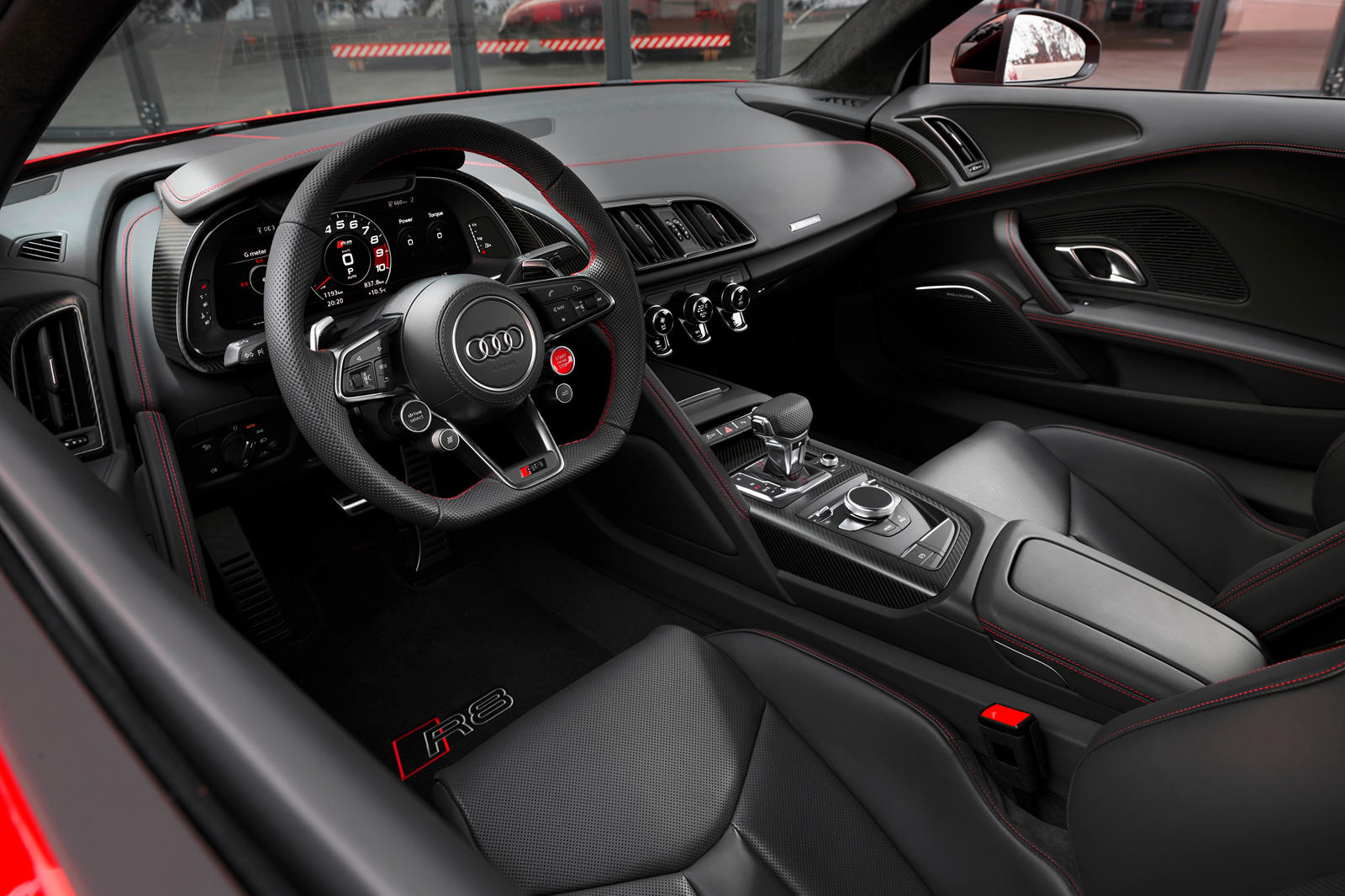 Audi R8 V10 RWD (1).jpg