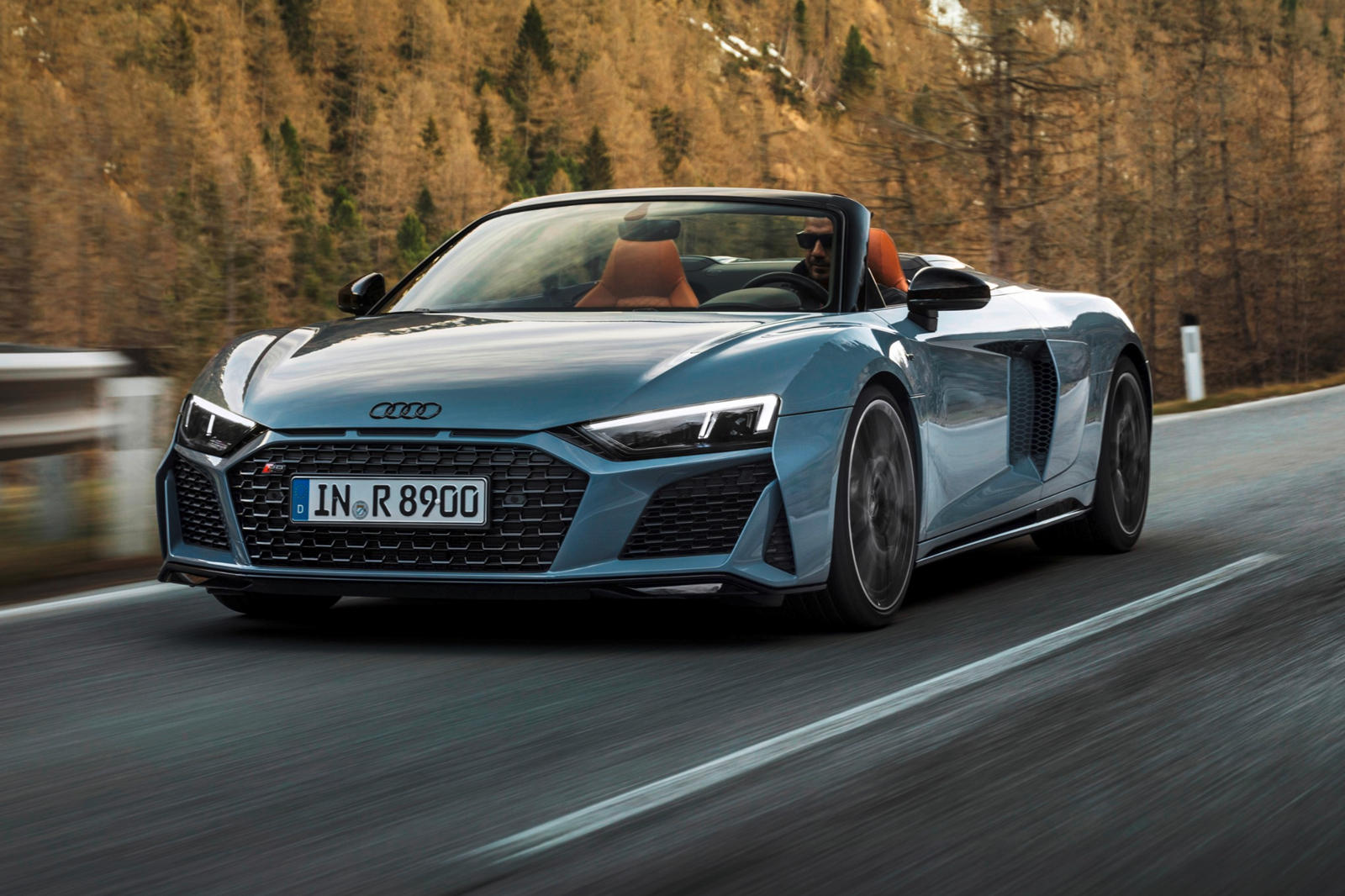 Audi R8 V10 RWD (2).jpg