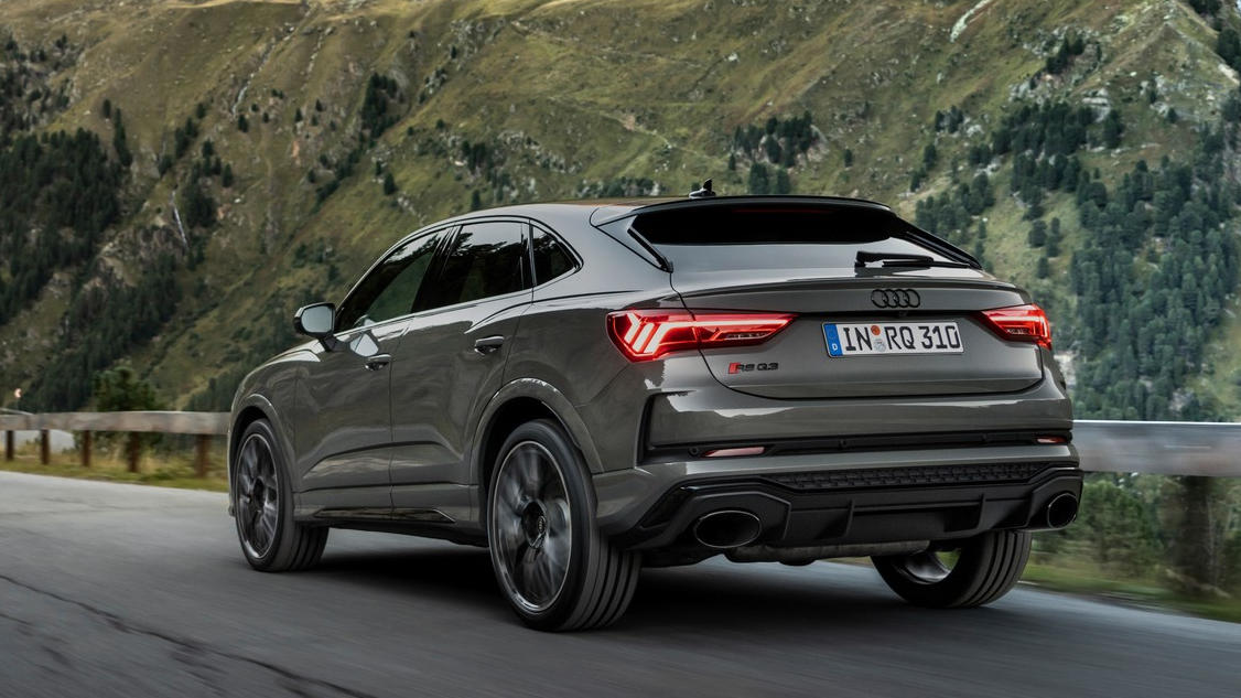 Audi-RS-Q3-Edition-10-Years-65.jpg