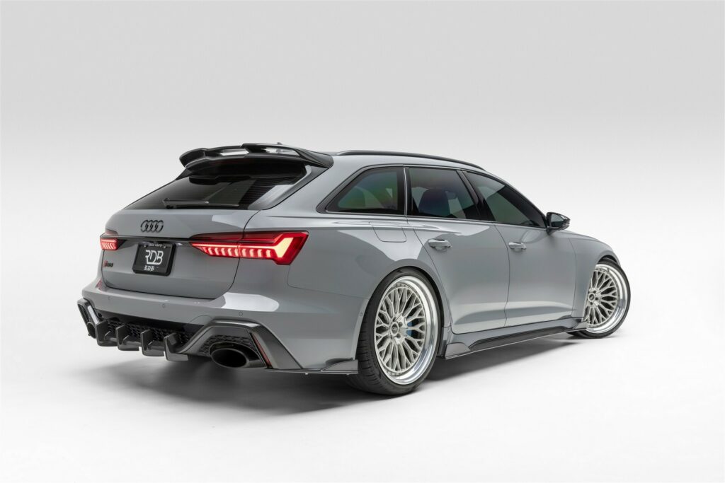 Audi RS6 Avant (10).jpg
