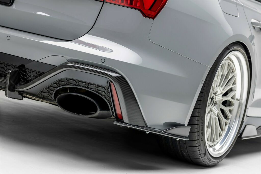 Audi RS6 Avant (5).jpg