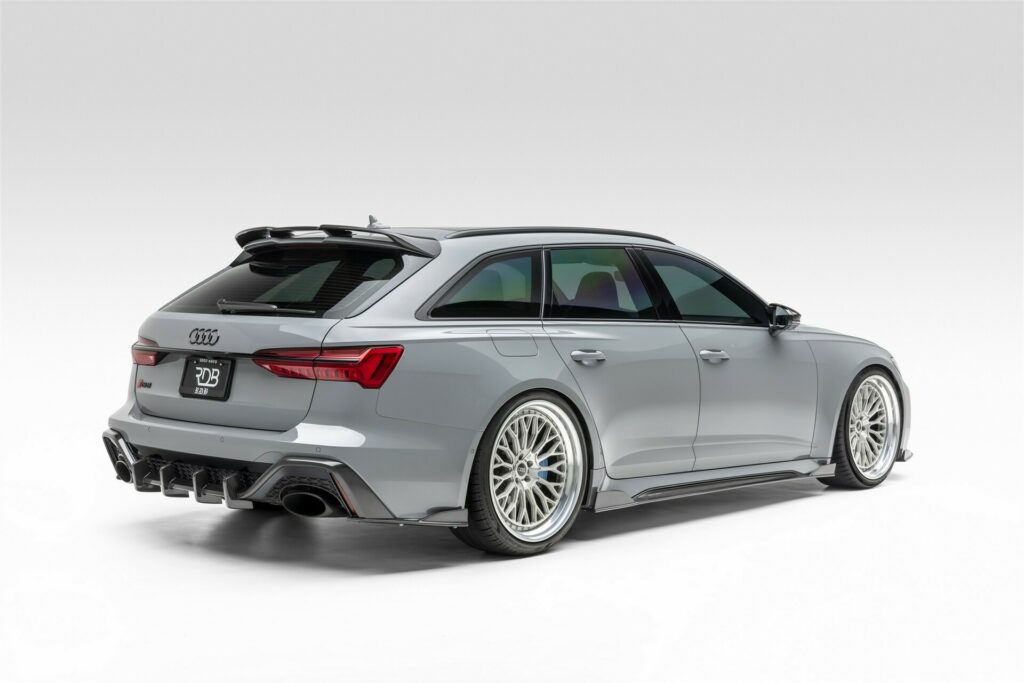 Audi RS6 Avant (9).jpg