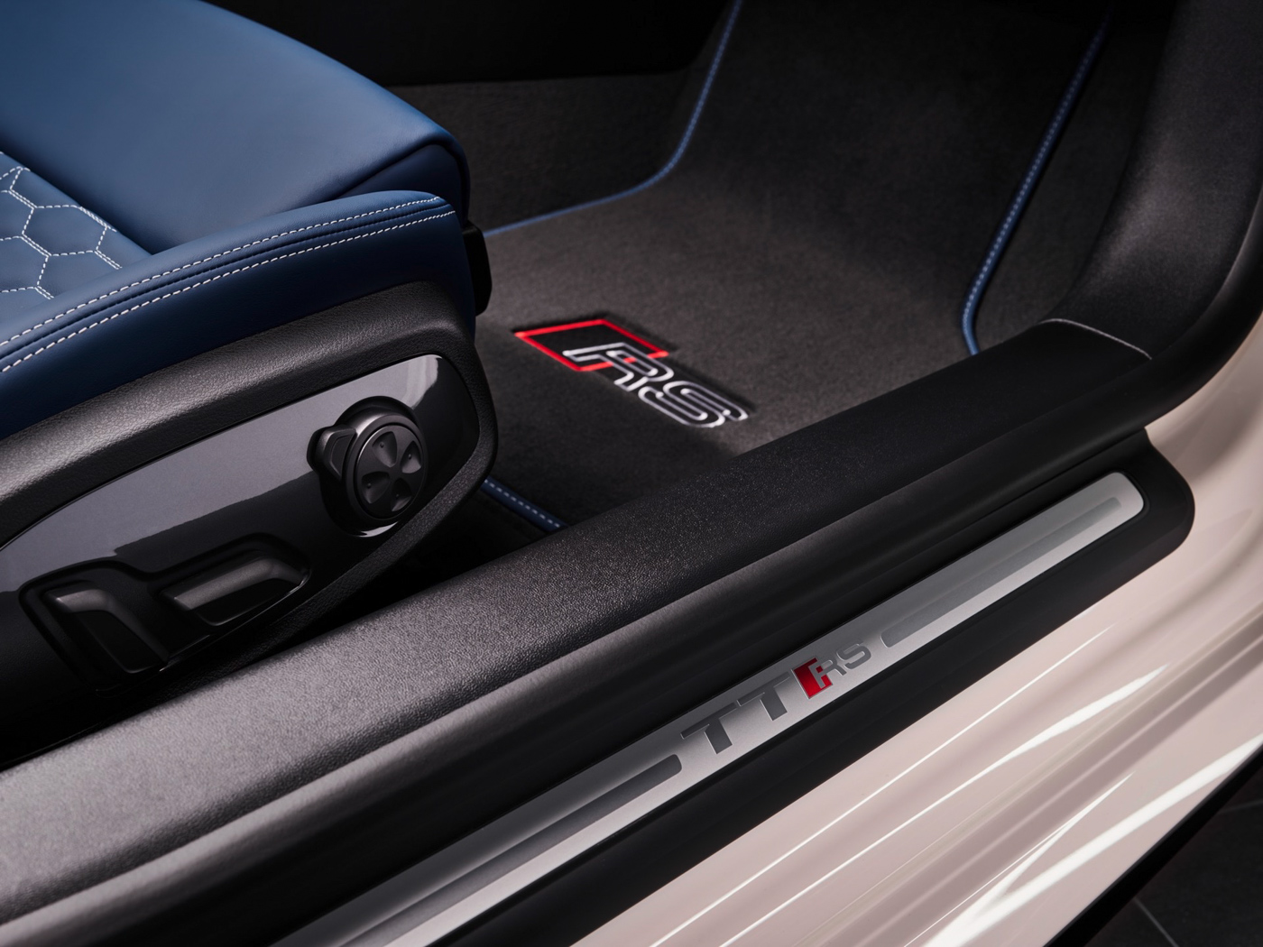 Audi TT RS Heritage Edition (17).JPG